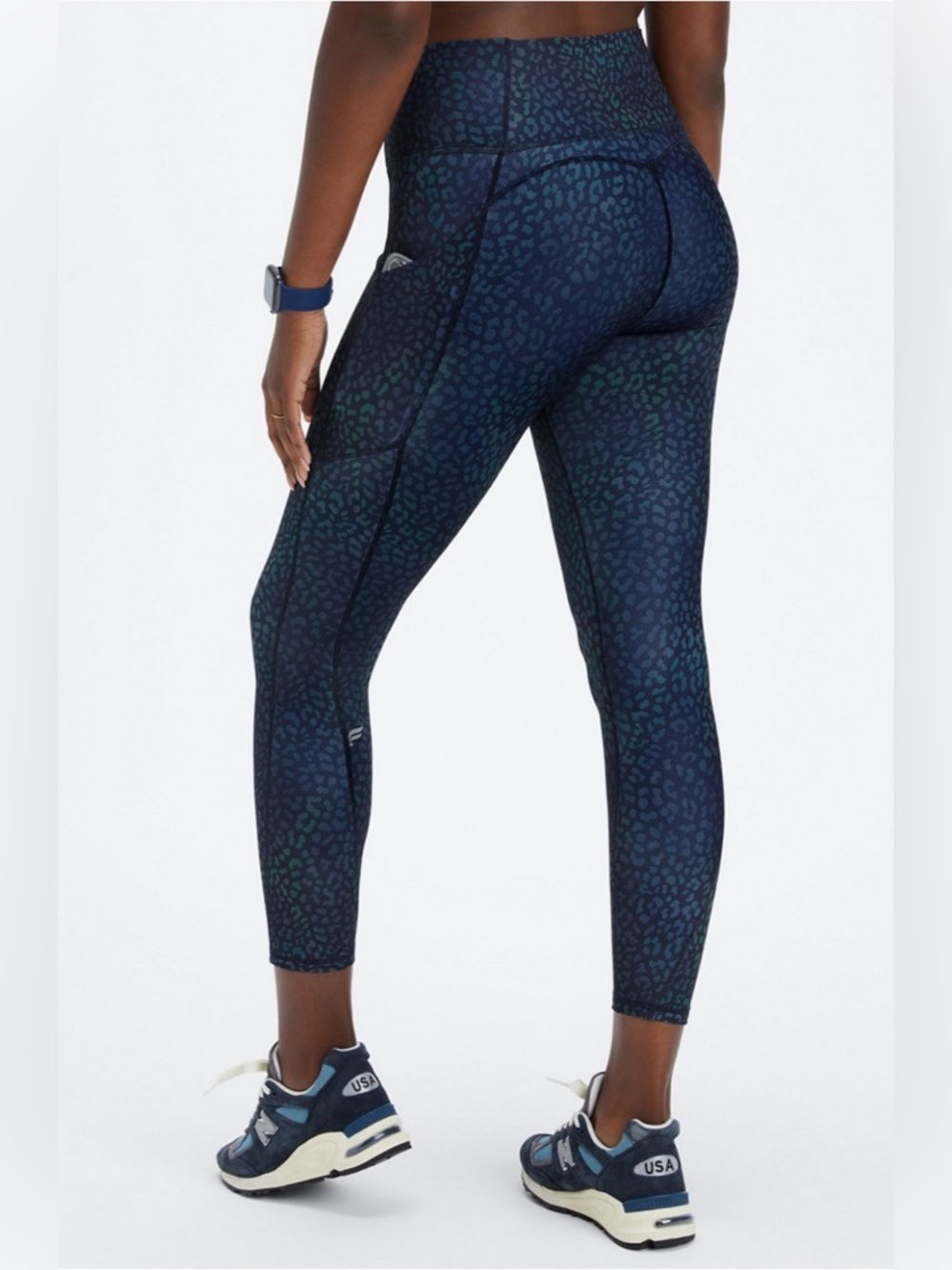 NEW Fabletics Oasis High-Waist PureLuxe 7/8 Legging Pants Medium Heatmap Leopard
